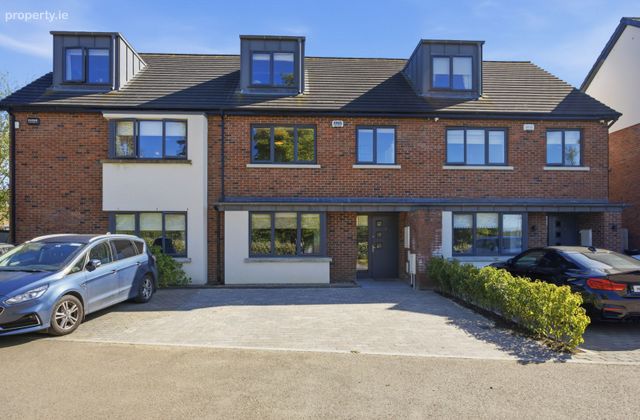 2 The Way, Station Manor, Portmarnock, Co. Dublin - Click to view photos
