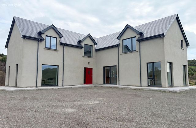Cooldaniel, Toames, Macroom, Co. Cork, Toames, Co. Cork - Click to view photos