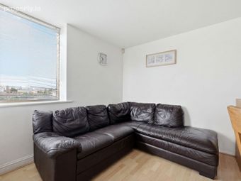 Apartment 20, Aldborough Court, North Strand, Dublin 3 - Image 5