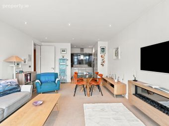 53 The Waterfront, Grand Canal Dock, Dublin 2 - Image 4
