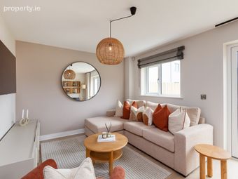 2 Bedroom Mid Terrace, South Circular Road, Co. Limerick - Image 3