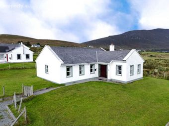 13 Trawmore Cottages, Keel, Achill, Co. Mayo