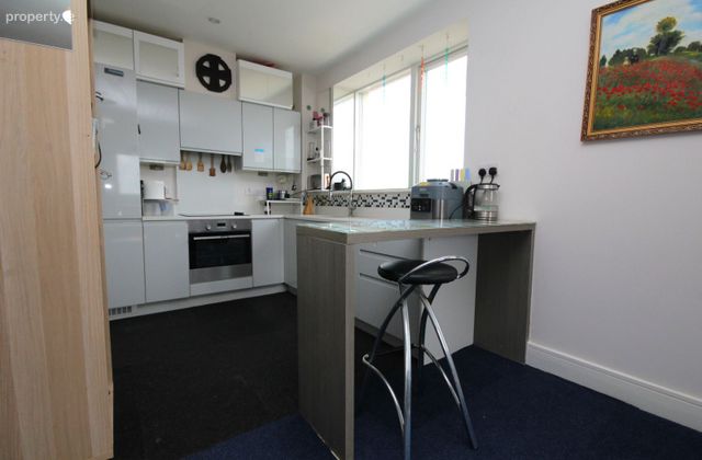 Apartment 23, Larkfield Hall, Leopardstown, Dublin 18 - Click to view photos