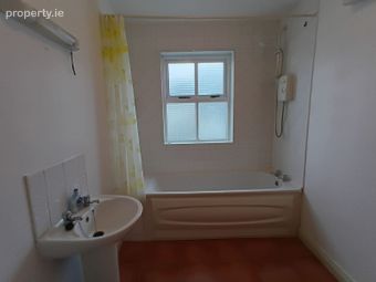 Apartment 10, Mountgarrett Apartments, Mountgarrett Lane, New Ross, Co. Wexford - Image 5