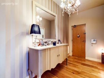 Penthouse, Apartment 22, 31 James's Walk, Rialto, Dublin 8, Dublin 8 - Image 3