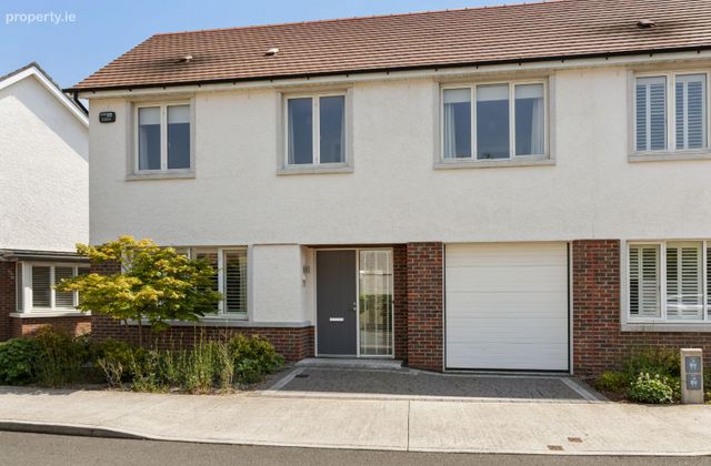71 Brighton Wood, Dublin 18, Foxrock, Dublin 18 - Click to view photos