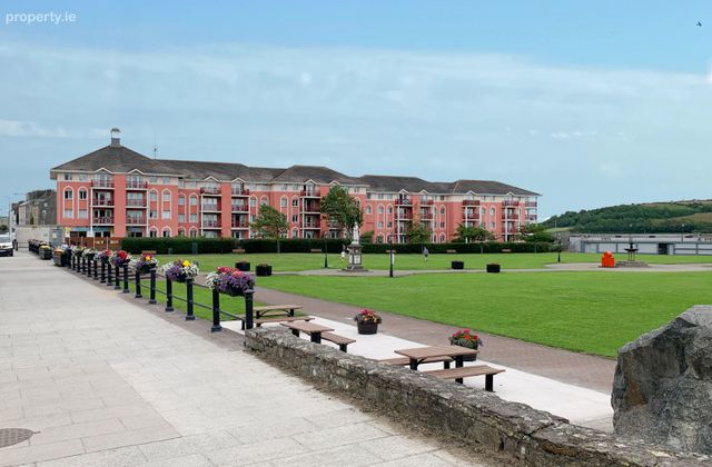 332 Carleton Wharf, Youghal, Youghal, Co. Cork - Click to view photos