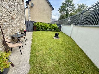 7 Wallace Court, Ballinlough, Ballinlough, Co. Roscommon - Image 2
