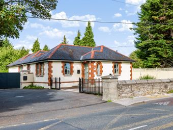 Laeken, 100 Churchtown Road Lower, Dublin 14., Churchtown, Dublin 14