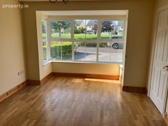 9 The Crescent, College Wood, Mallow, Co. Cork - Image 4