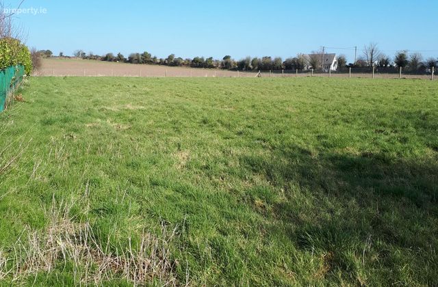 Robinstown, Glenmore, Co. Kilkenny - Click to view photos