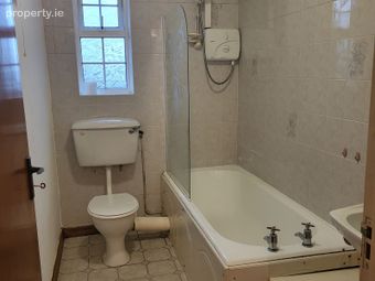 Apartment 7, Tara Court, Castlebar, Co. Mayo - Image 5