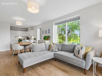 Apartment 78, Kiln View, Clay Farm, Leopardstown, Dublin 18 - Image 4