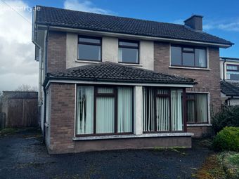15 Kilgarve Gardens, Ballinasloe, Ballinasloe, Co. Galway - Image 2