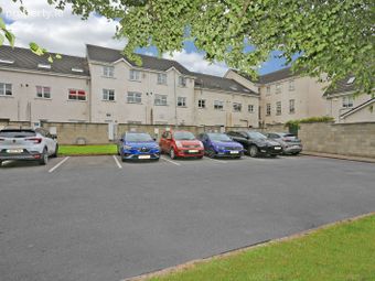 8 Derryknockane View, Ballycummin Village, Raheen, Co. Limerick - Image 4
