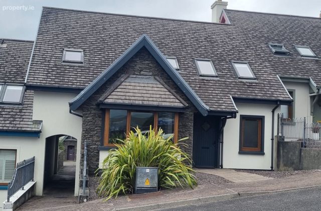 10 Cairn Ard, Dingle, Co. Kerry - Click to view photos