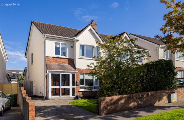 30 Hawthorn Park, Swords, Co. Dublin - Click to view photos