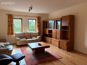 26 Ferndale Court, Allies River Road, Old Connaught, Co. Dublin - Image 2