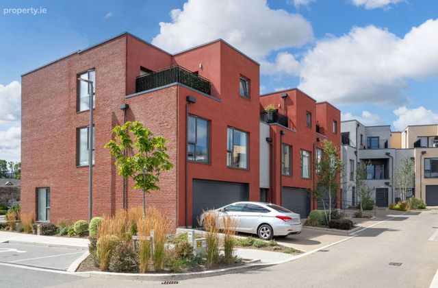 15 Tully Green, Dublin 18, Cherrywood, Co. Dublin - Click to view photos