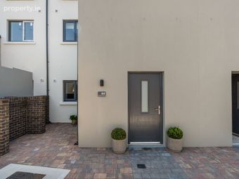 2 Bedroom Duplex, South Circular Road, Co. Limerick