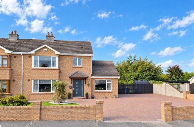 4 Greenpark, Mullingar, Co. Westmeath - Click to view photos