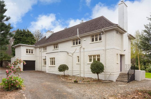 Coolroe, The Woods, Ballinclea Road, Killiney, Co. Dublin, Killiney, Co. Dublin - Click to view photos