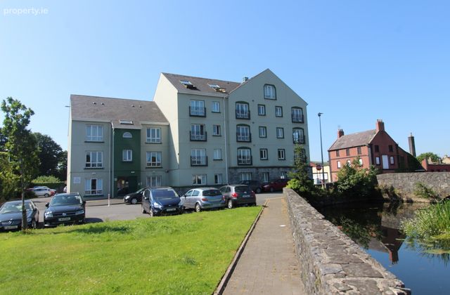 Millstream Court, Ennis, Co. Clare - Click to view photos