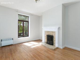 Apartment 58, Crescent House, Clontarf, Dublin 3 - Image 4