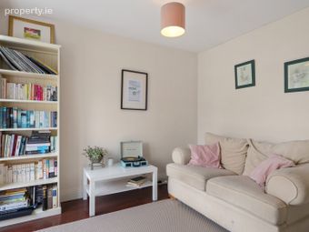 10 Orby View, The Gallops, Leopardstown, Dublin 18 - Image 5