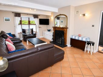 13 Forest Park, Courtown, Gorey, Co. Wexford - Image 5
