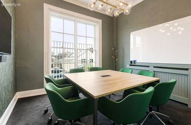 Fitzwilliam Square, Dublin 2 - Click to view photos