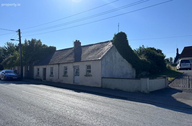 High Street, Ballyragget, Co. Kilkenny - Click to view photos