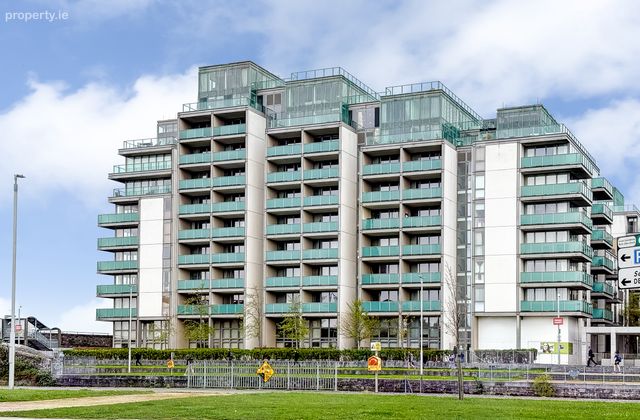 32 Hill Of Down House, Spencer Dock, Dublin 1, IFSC, Dublin 1 - Click to view photos