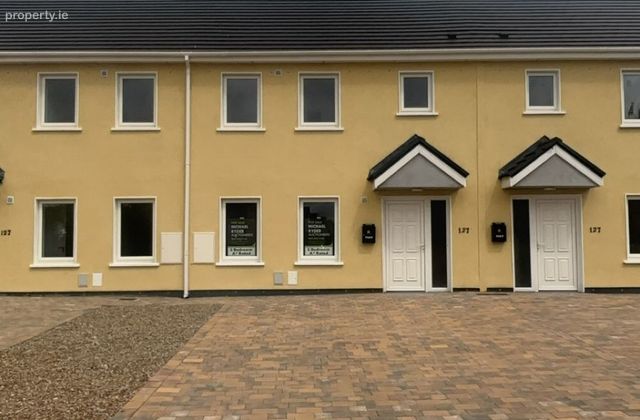 127a Clochr&aacute;n, Tuam, Co. Galway - Click to view photos
