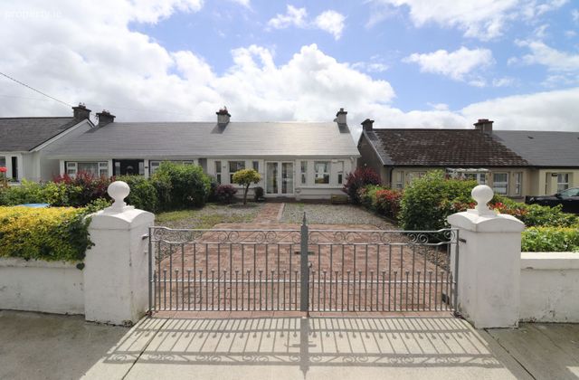 16 Saint Jude's Park, Saint Patrick's Road, Limerick City Centre, Co. Limerick - Click to view photos