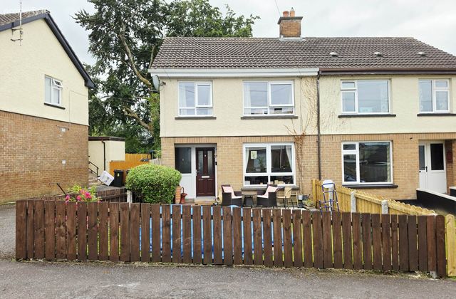 6 Knockmore Park, Derrygonnelly, Enniskillen, Co. Fermanagh, Enniskillen, Co. Fermanagh - Click to view photos