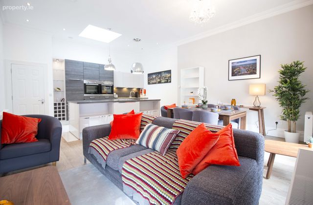 Georges Street Upper, Dun Laoghaire, Co. Dublin - Click to view photos