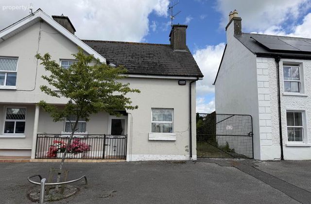 Main Street, Shinrone, Co. Offaly, Shinrone, Co. Offaly - Click to view photos