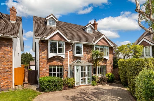 2 College Gate, Castleknock, Dublin 15, Castleknock, Dublin 15 - Click to view photos