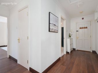 30 Aran Court, Waterville, Blanchardstown, Dublin 15 - Image 2