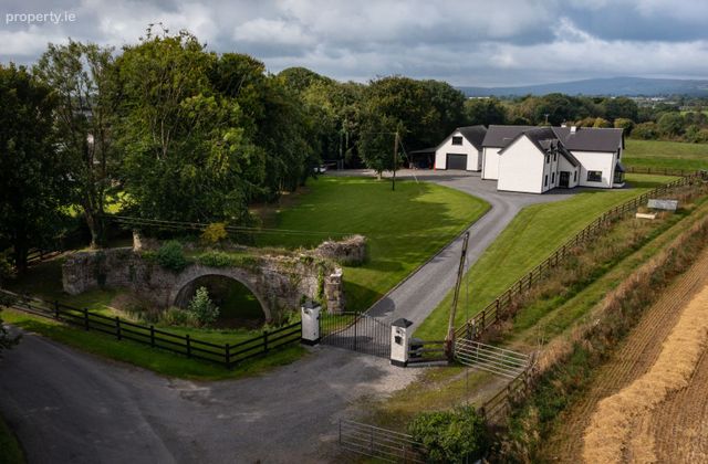 Kilnacash, Mountmellick, Emo, Co. Laois - Click to view photos