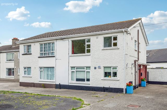 48 Rathvale Drive, Ayrfield, Dublin 13, Ayrfield, Dublin 13 - Click to view photos