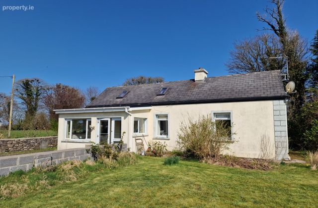 Barnahesker, Kilkelly, Aghamore, Co. Mayo - Click to view photos