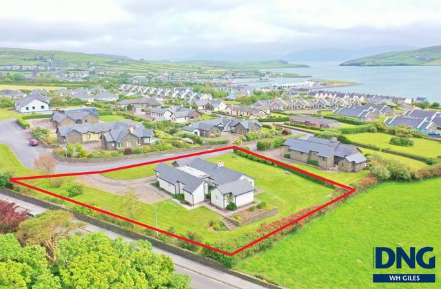 1 B&aacute;rr Na Coille, Dingle, Co. Kerry - Click to view photos