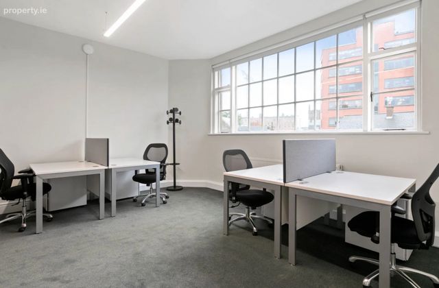 10 Pembroke Street Upper, Dublin 2 - Click to view photos