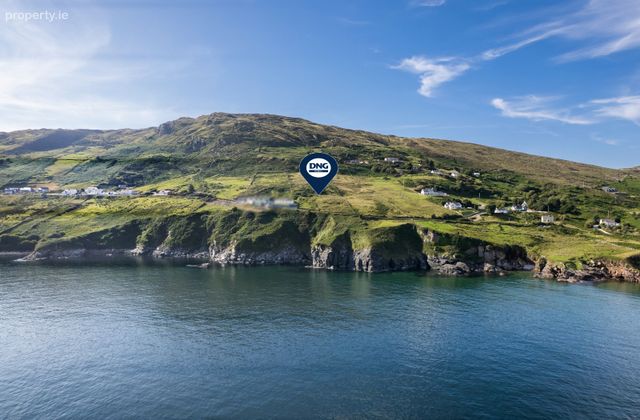 Croaghbeg, Kilcar, Co. Donegal, Kilcar, Co. Donegal - Click to view photos