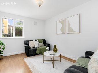 Apartment 6, Claremont Court, Sandymount, Dublin 4 - Image 2