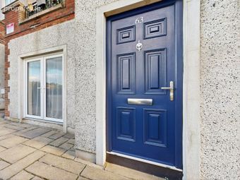 63 The Square, Riverbank, Drogheda, Co. Louth - Image 2