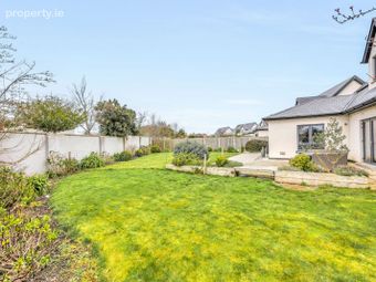 35 Hazelbrook, Kinsealy Lane, Malahide, Co. Dublin - Image 2