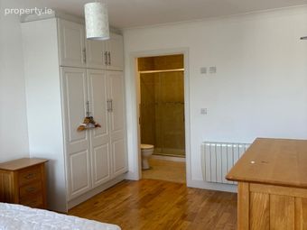Apartment 18, Carraig Na N&oacute;g, Barna Village Centre, Barna, Co. Galway - Image 5